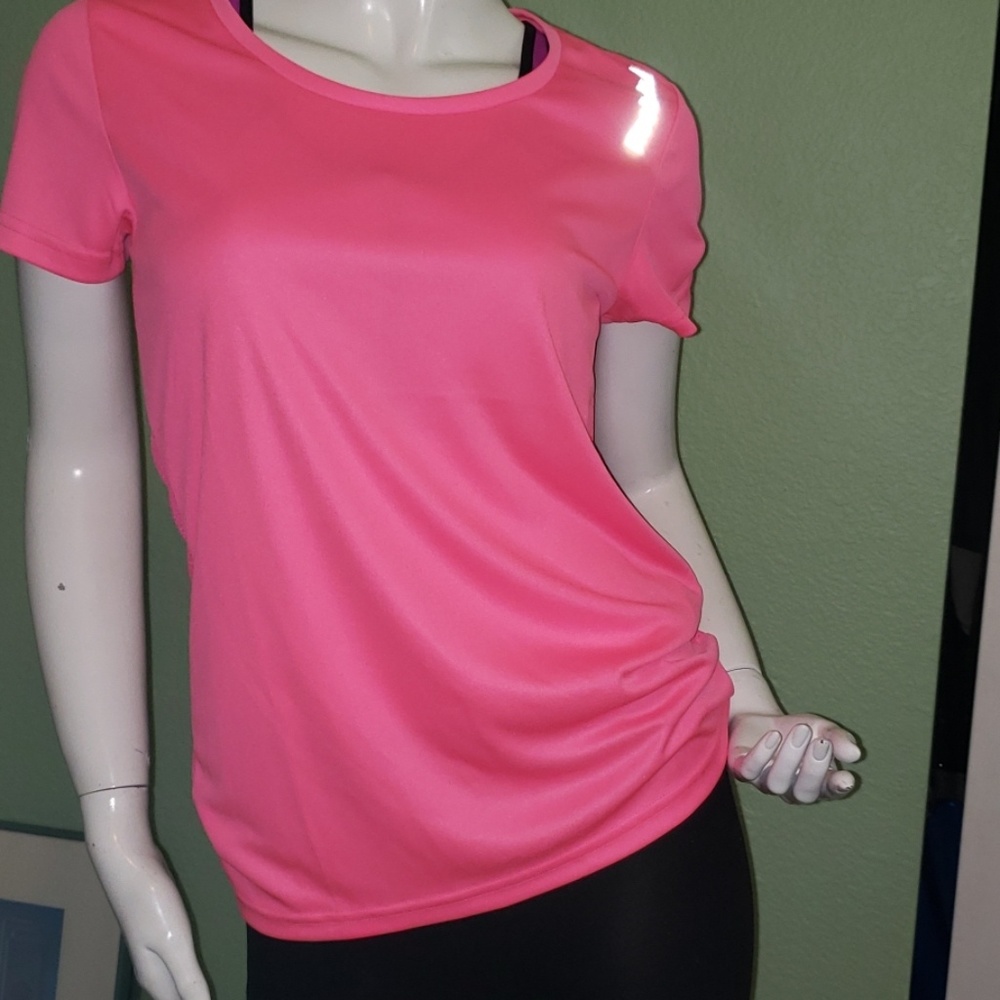 Reebook  Sports T-Shirt  NWT$25.00
